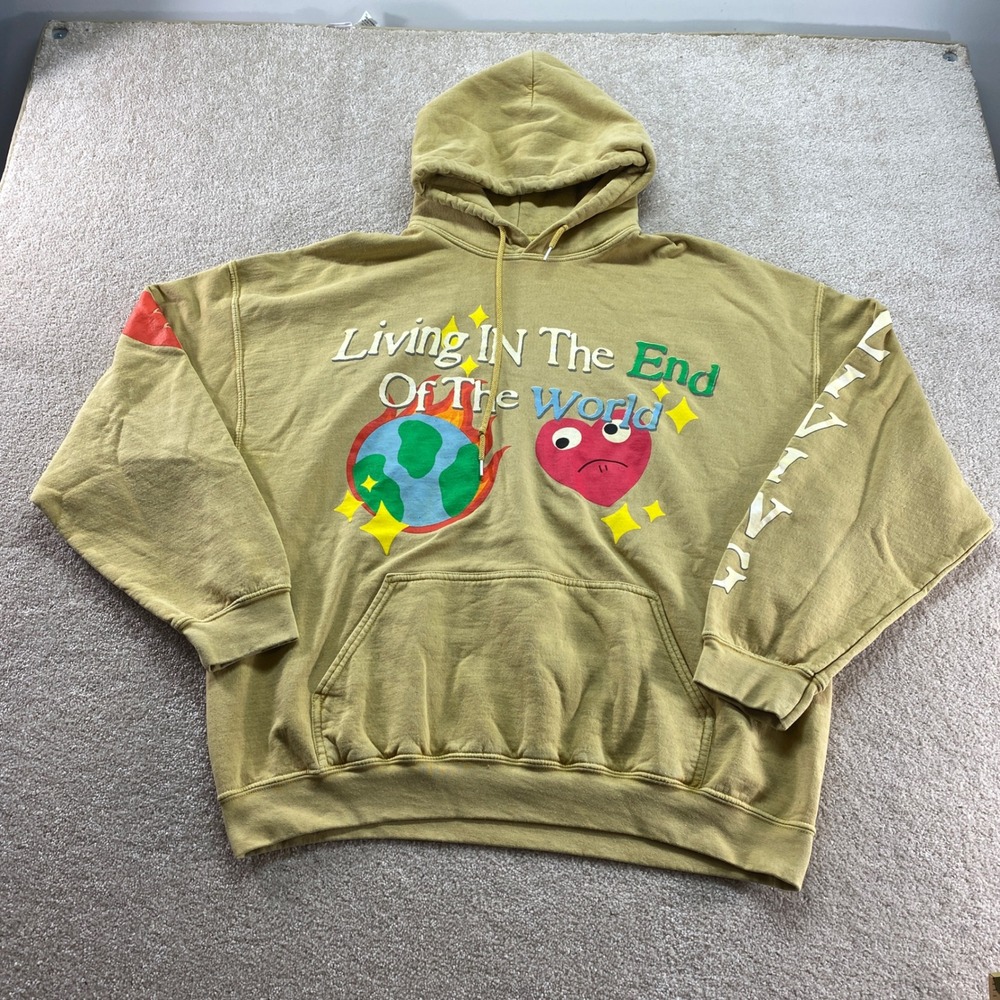 Pacsun Hoodie Mens XL Tan Living In The End Of The World Earth Heart Print